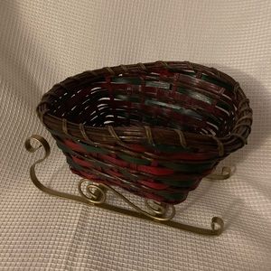 Vintage Red and Green Wicker Basket!